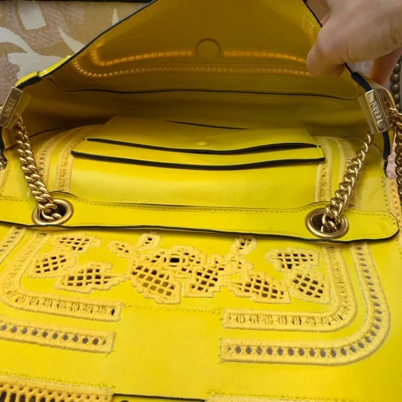 Yellow Designer Chain Shoulder Bag - Picture 5 of 10
